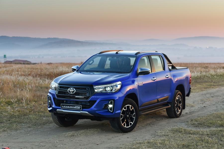  Toyota Hilux Legende 50 Double Cab 2019 года  (ZA) (фото 27 из 43)